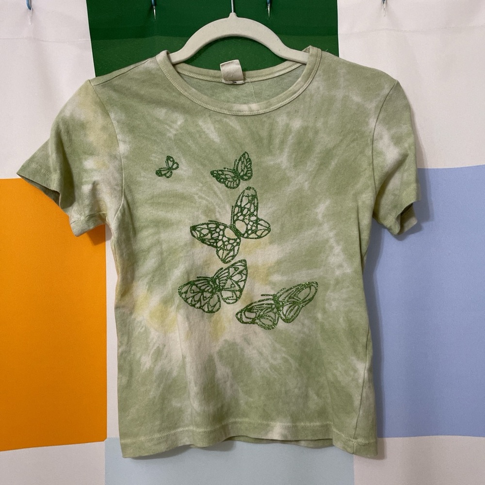 Green UO tie-dye y2k butterfly baby tee L